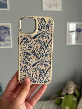Floral Protective Phone Case - Cream & Navy